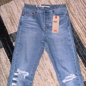 Levis High Rise Wedgie Fit Jeans